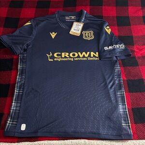 🏴󠁧󠁢󠁳󠁣󠁴󠁿 Dundee FC 2023-24 Scottish Premiership Macron Home Player Edition Jersey